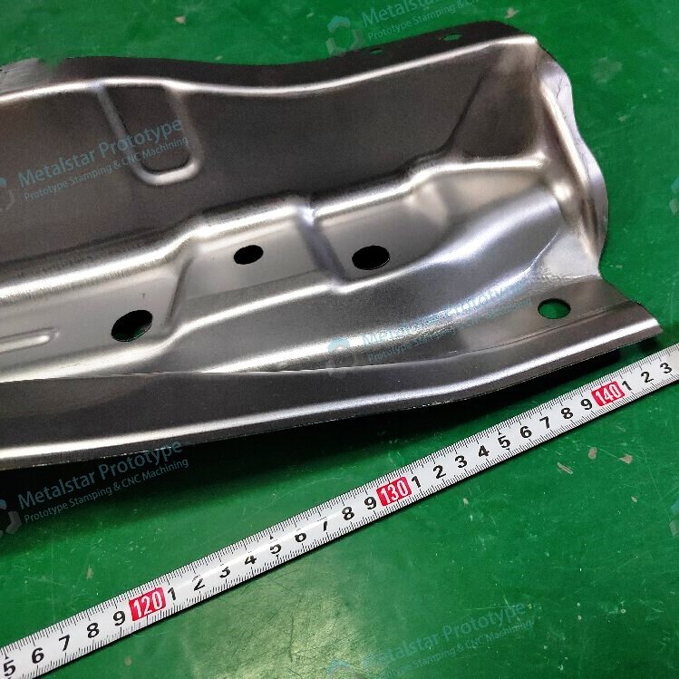 sheet metal prototype stamping for automotive-082601